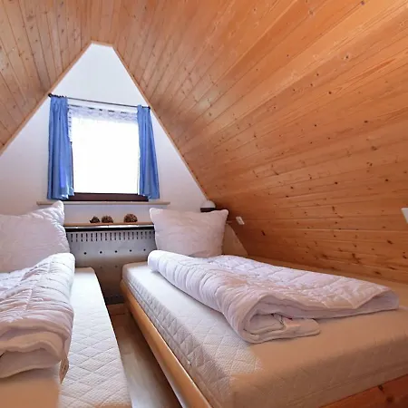 Cosy Holiday In Niedergebisbach Near Ski Area Сasa de vacaciones